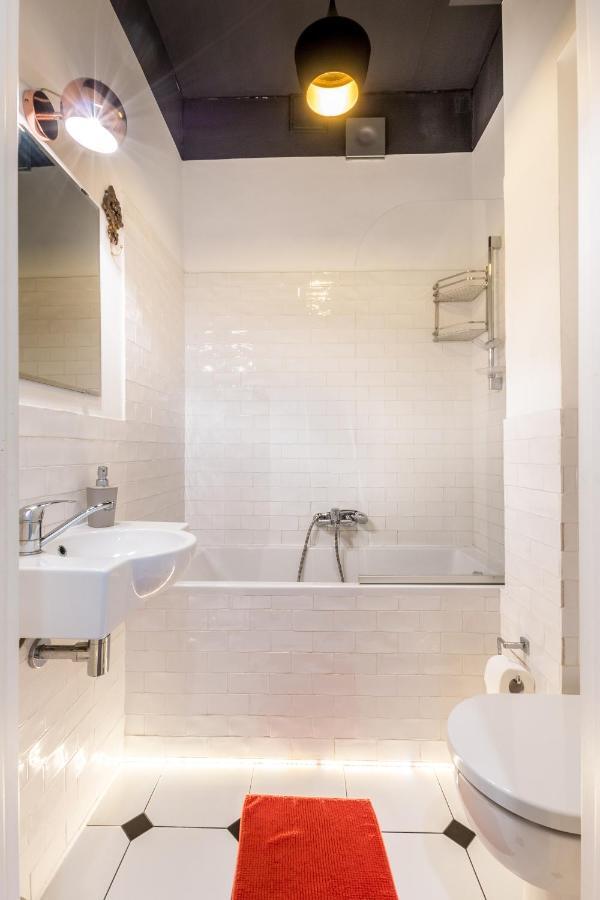 Fox Center Apartments Зобки Екстериор снимка