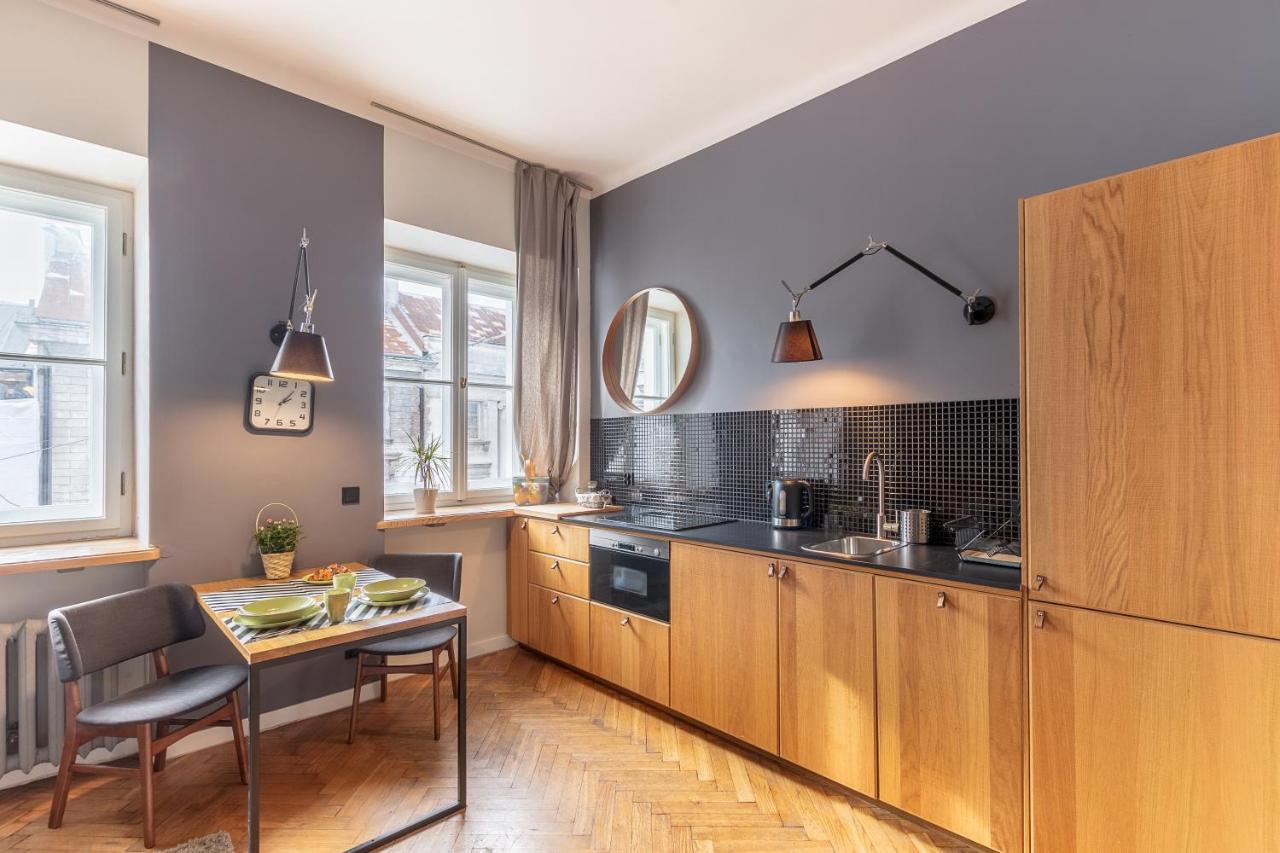 Fox Center Apartments Зобки Екстериор снимка